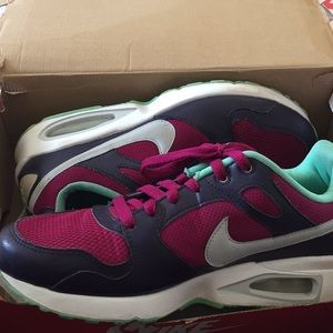 Nike Air Max 90 Essential
